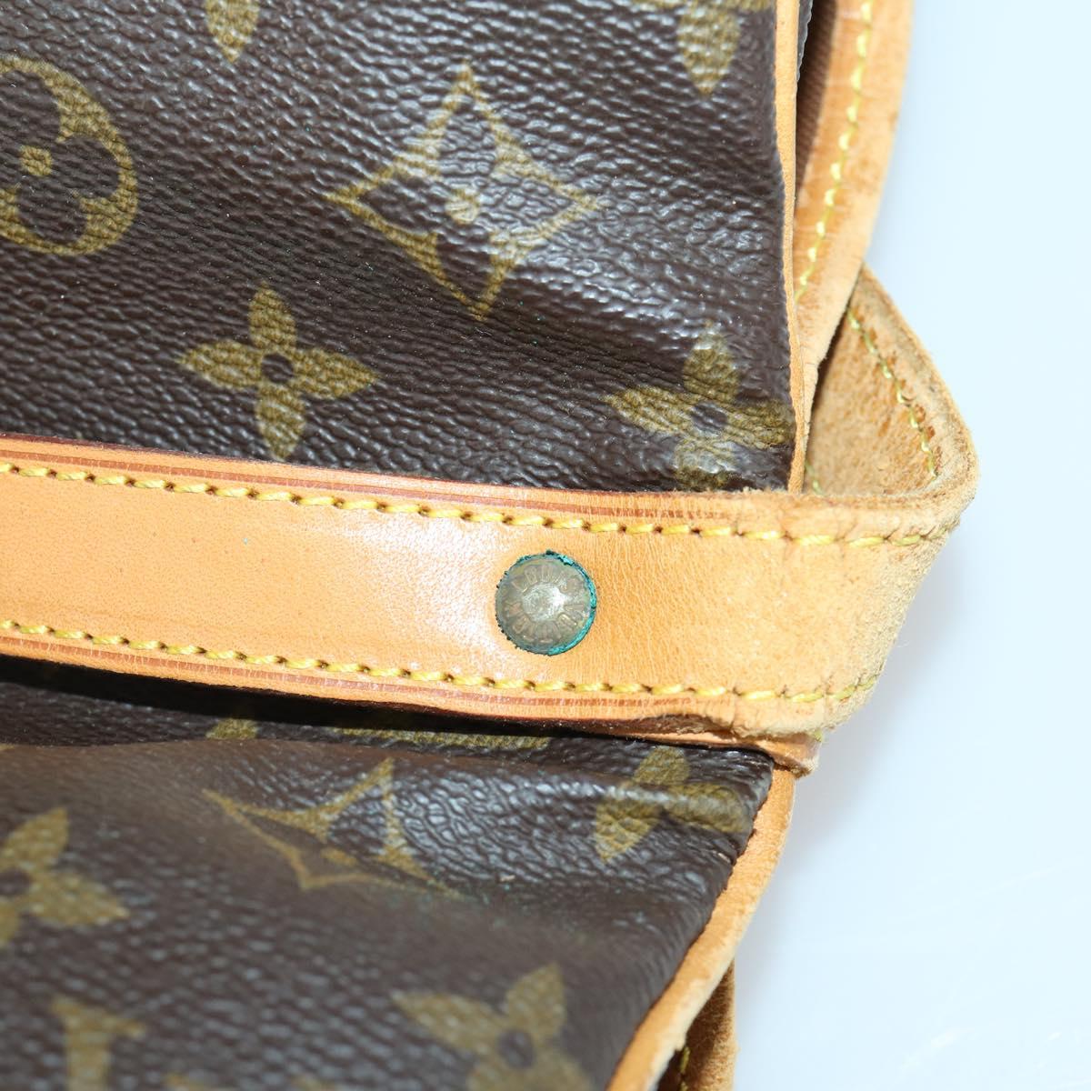 LOUIS VUITTON Monogram Saumur 30 Shoulder Bag M42256 LV Auth ka1312