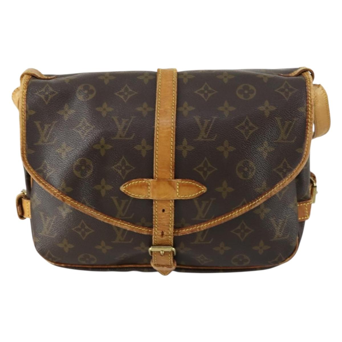 LOUIS VUITTON Monogram Saumur 30 Shoulder Bag M42256 LV Auth ka1312