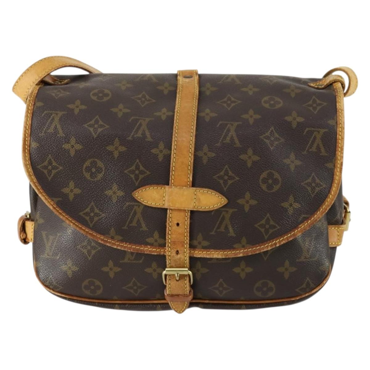 LOUIS VUITTON Monogram Saumur 30 Shoulder Bag M42256 LV Auth ka1312