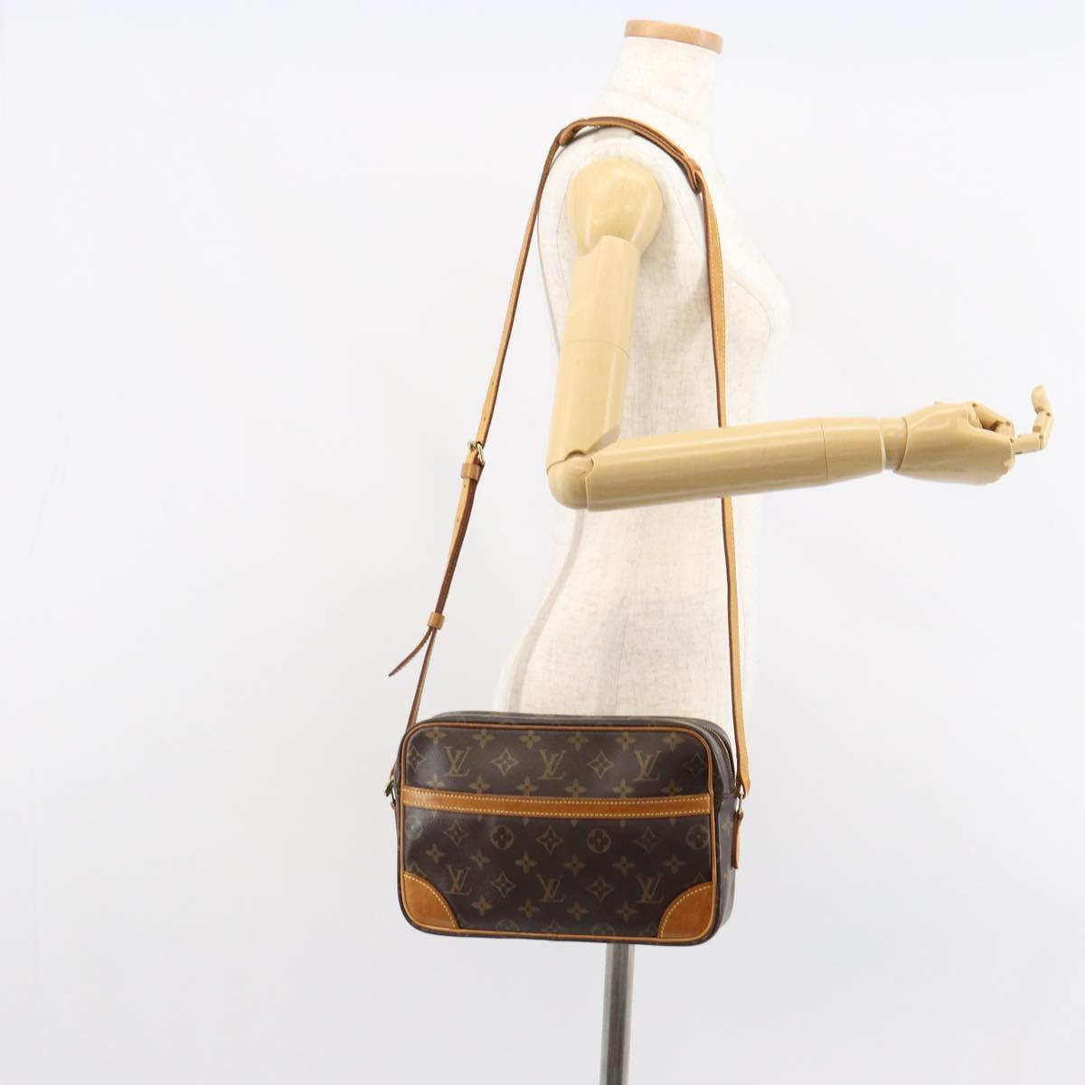 LOUIS VUITTON Monogram Trocadero 27 Shoulder Bag M51274 LV Auth ka1362