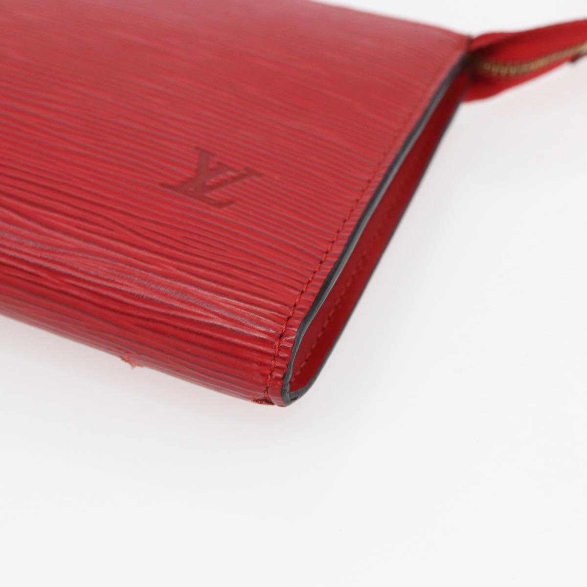 LOUIS VUITTON Epi Pochette Accessoires Pouch Red M52947 LV Auth ka1372