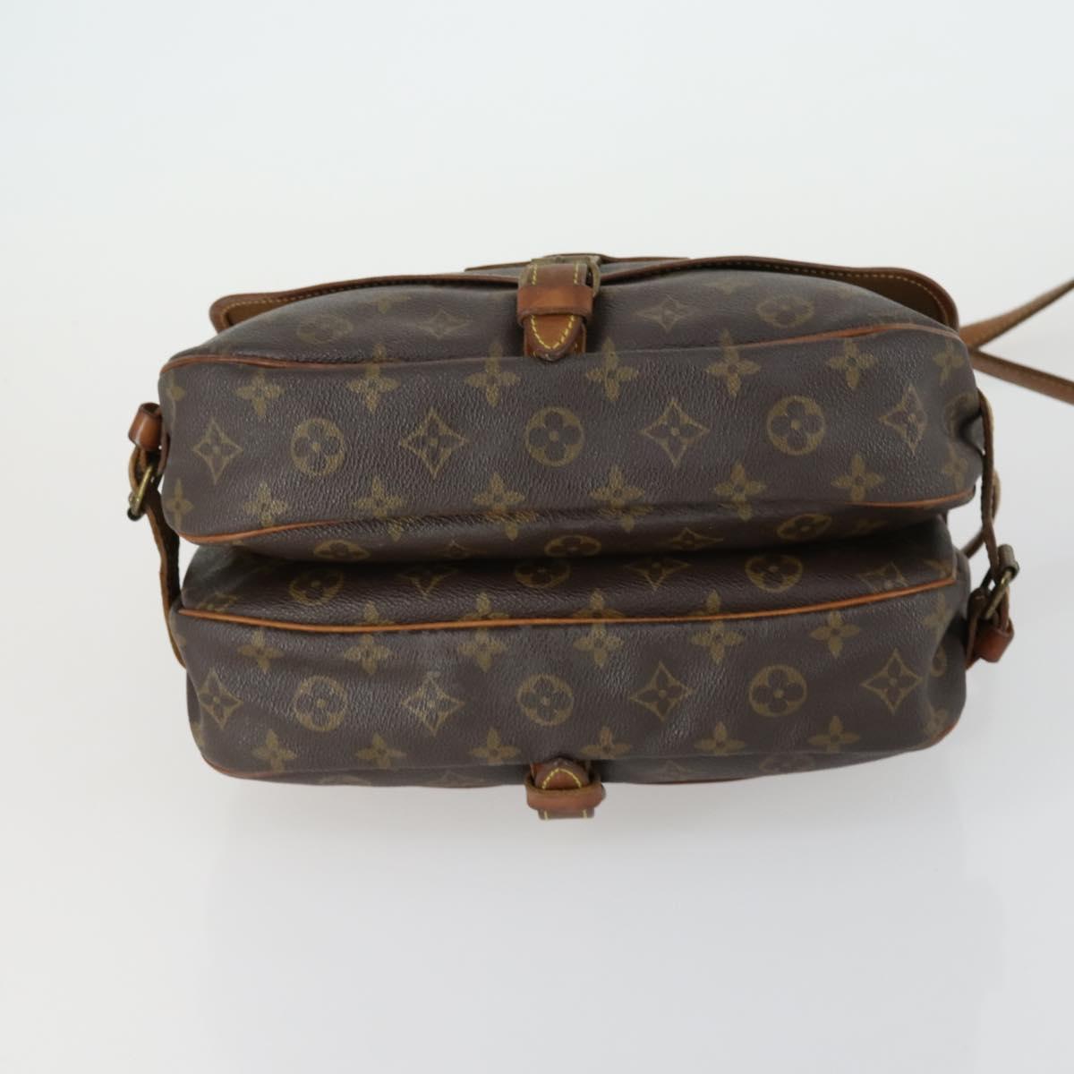 LOUIS VUITTON Monogram Saumur 30 Shoulder Bag M42256 LV Auth ka1380