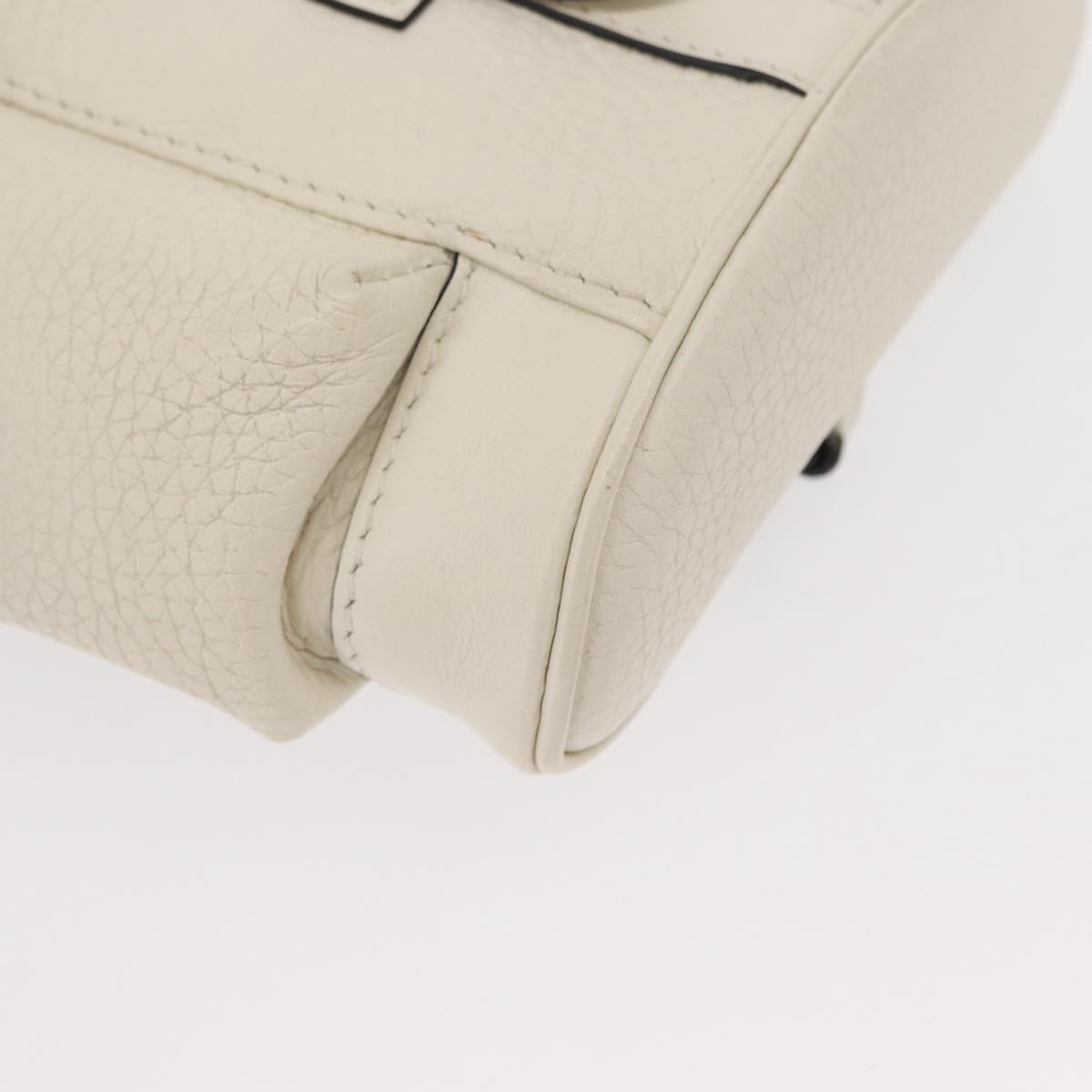 LOUIS VUITTON Christopher XS Bag Taurillon Leather White M58493 Auth ka147M