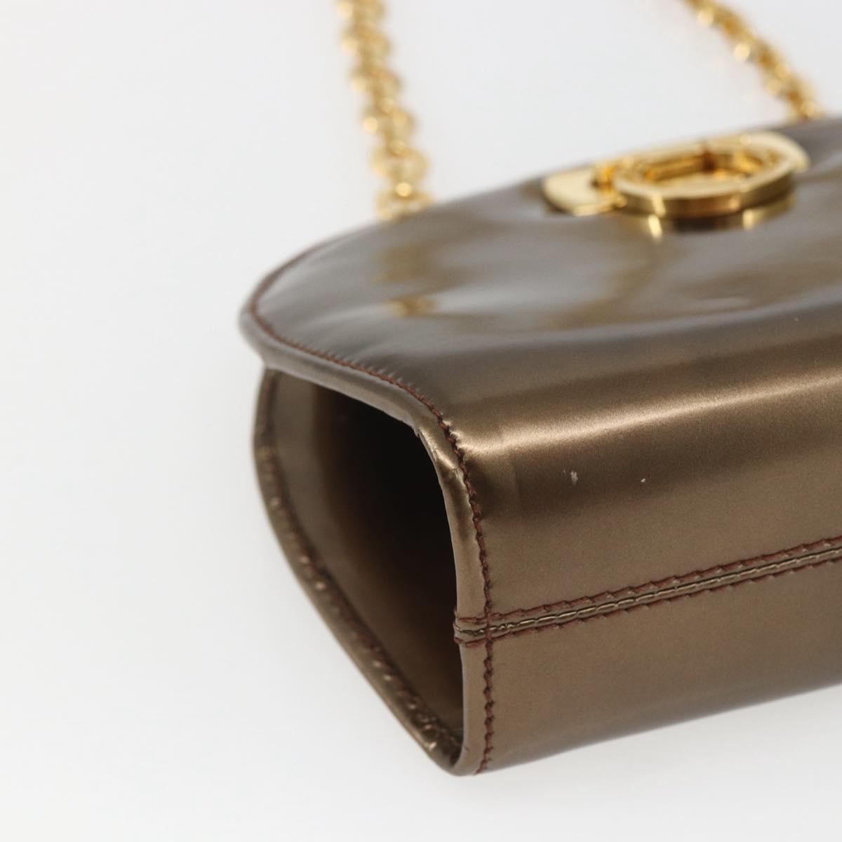 Salvatore Ferragamo Chain Gancini Shoulder Bag Patent leather Gold Auth ka1672