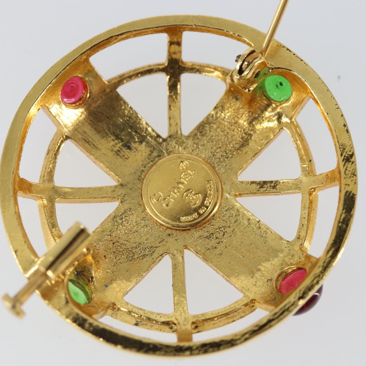 CHANEL Brooch metal Gold CC Auth ka1735