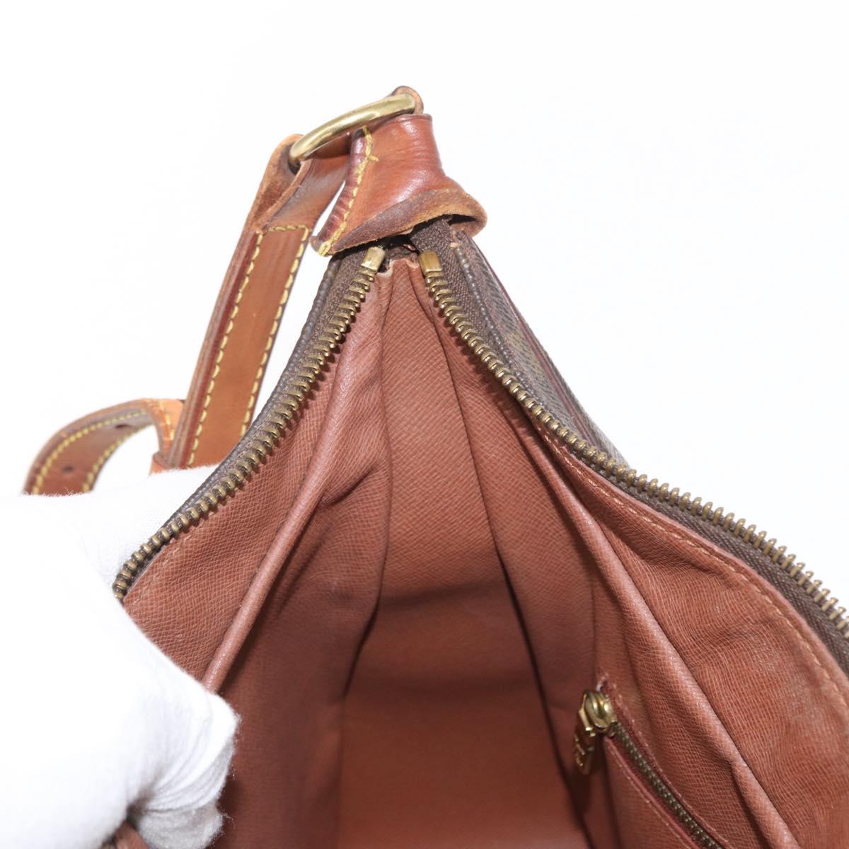 LOUIS VUITTON Monogram Boulogne 30 Shoulder Bag M51265 LV Auth ka177