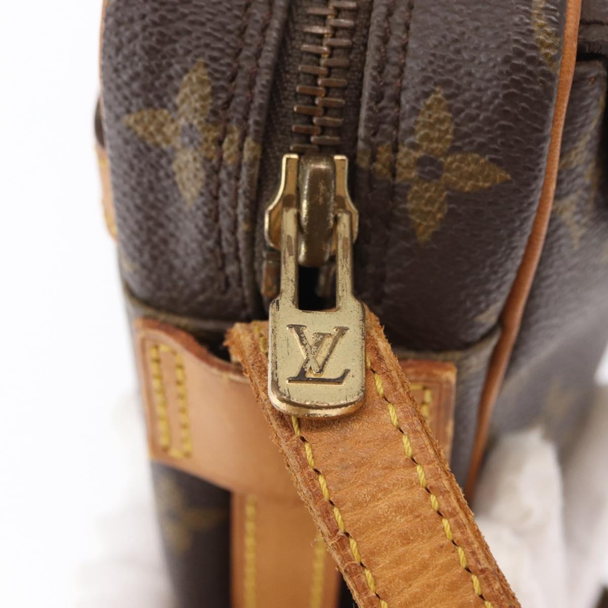 LOUIS VUITTON Monogram Jeune Fille MM Shoulder Bag M51226 LV Auth ka1788