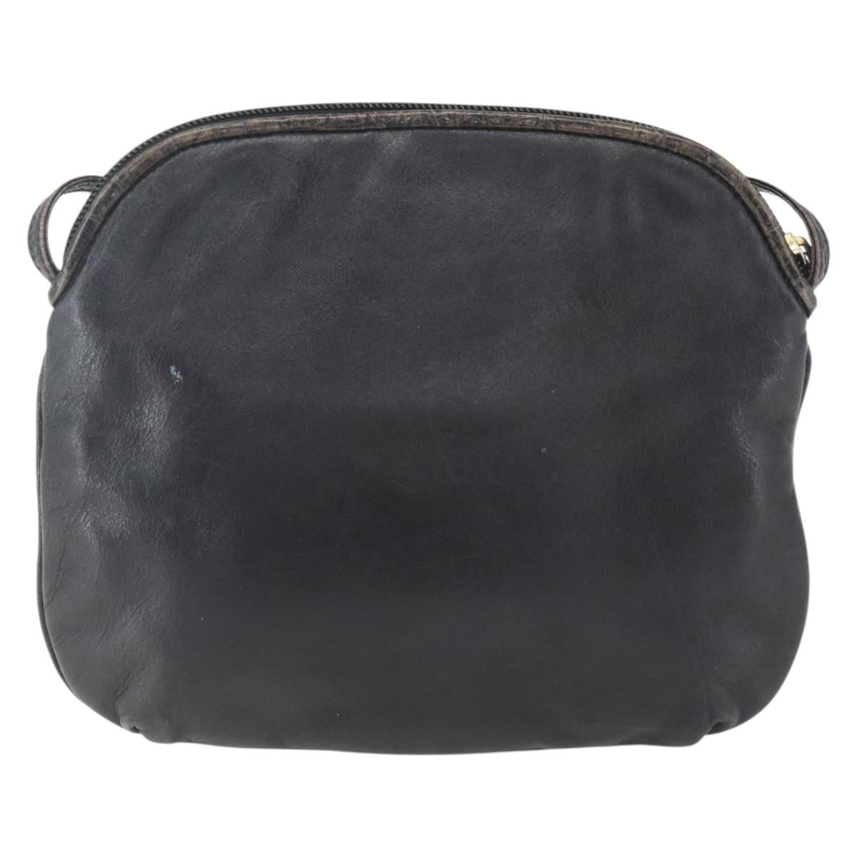 FENDI Shoulder Bag Leather Black Gold Auth ka1834