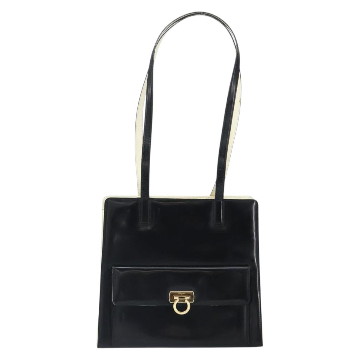 Salvatore Ferragamo Gancini Tote Bag Patent leather Black Gold Auth ka1865
