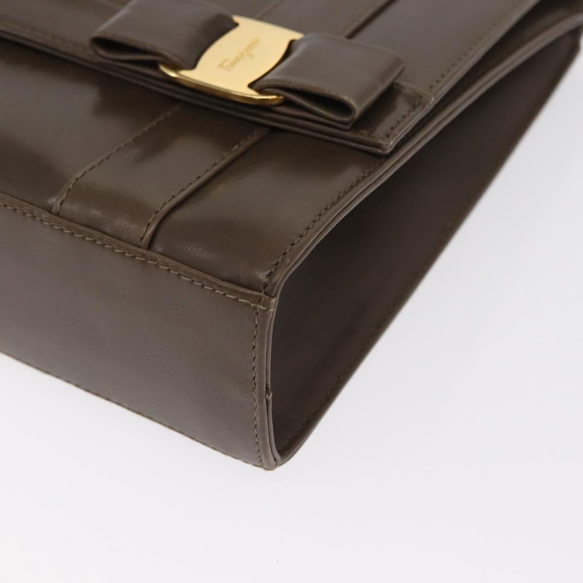 Salvatore Ferragamo Shoulder Bag Leather Beige Gold Auth ka1893
