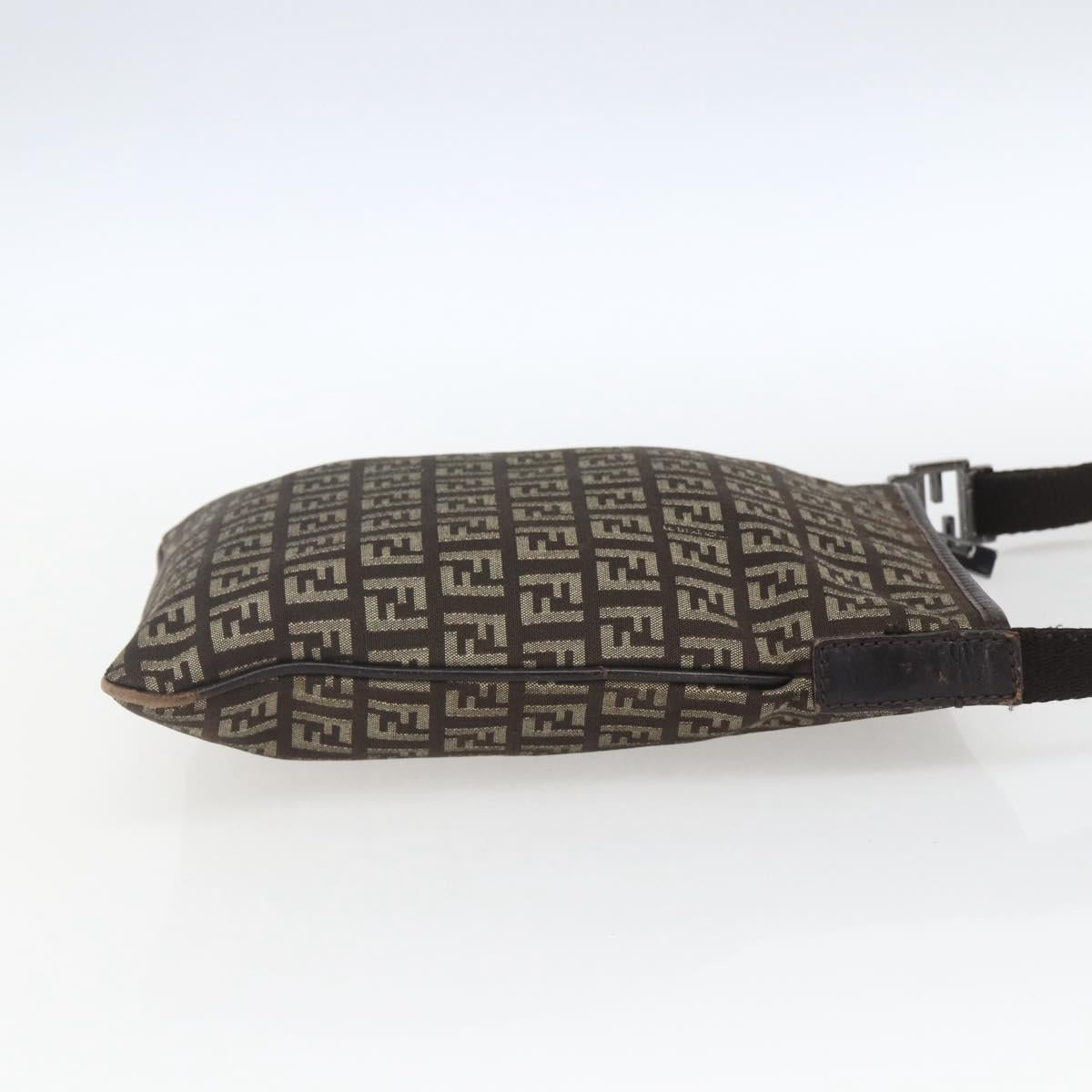 FENDI Zucchino Canvas Shoulder Bag Brown Silver Auth ka1960