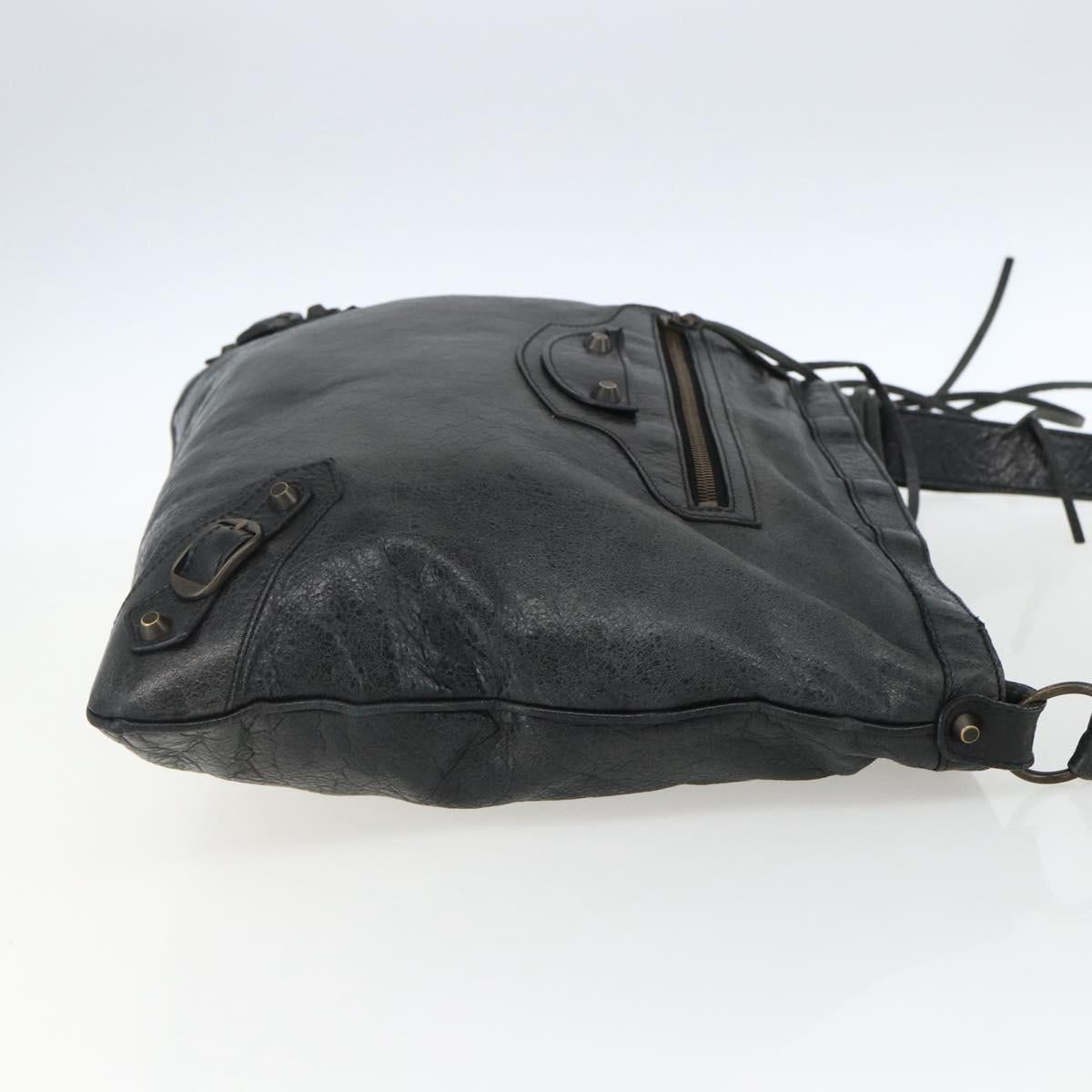 BALENCIAGA The Messenger Shoulder Bag Leather Black Auth ka2036