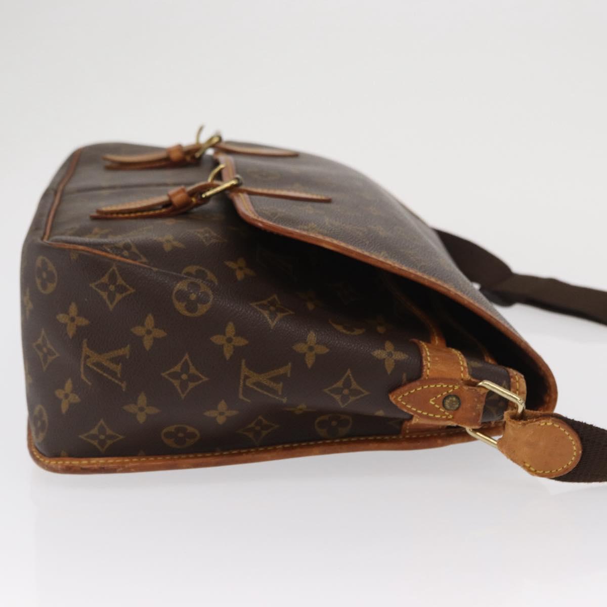 LOUIS VUITTON Monogram Gibeciere GM Shoulder Bag M42246 LV Auth ka2055