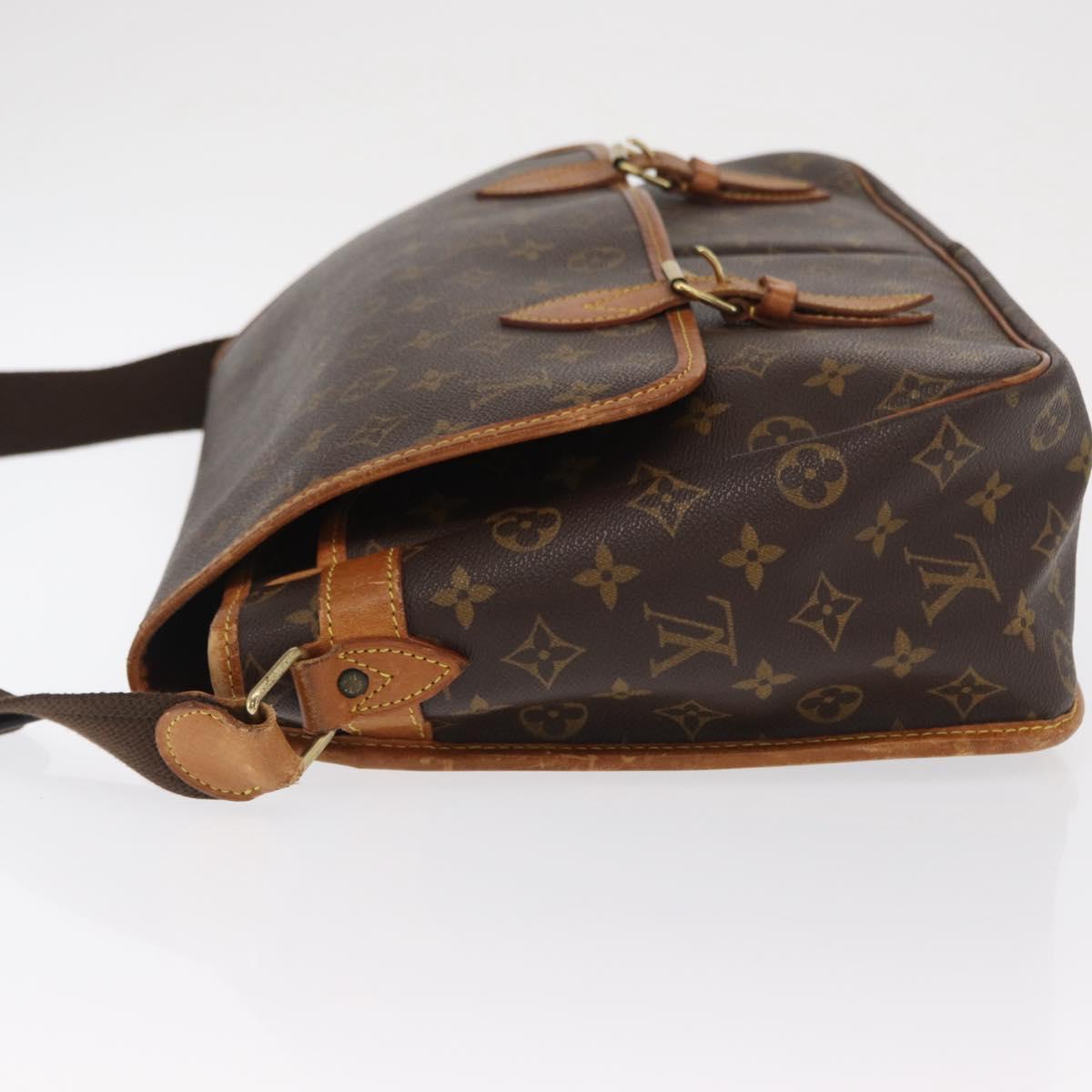 LOUIS VUITTON Monogram Gibeciere GM Shoulder Bag M42246 LV Auth ka2055