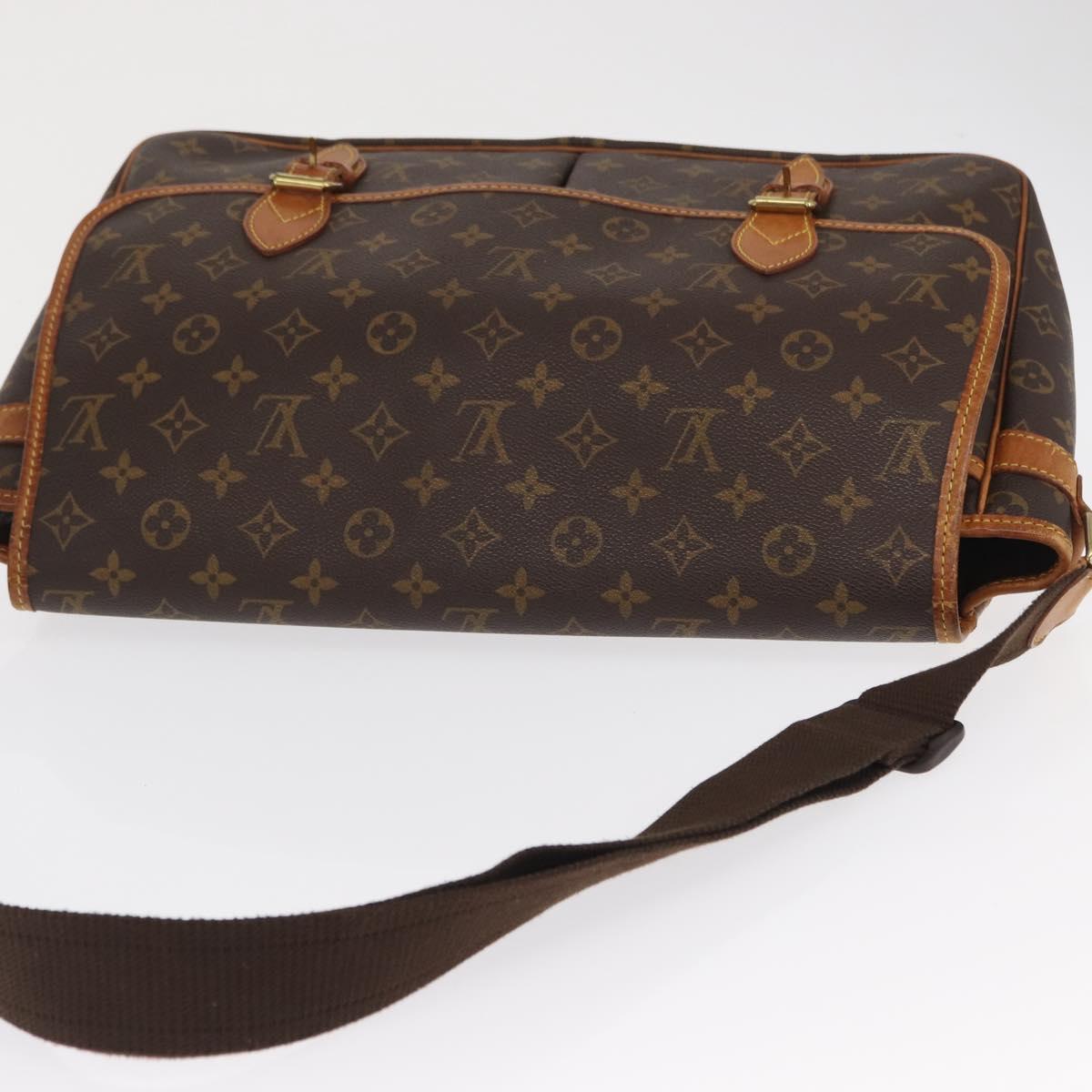 LOUIS VUITTON Monogram Gibeciere GM Shoulder Bag M42246 LV Auth ka2055