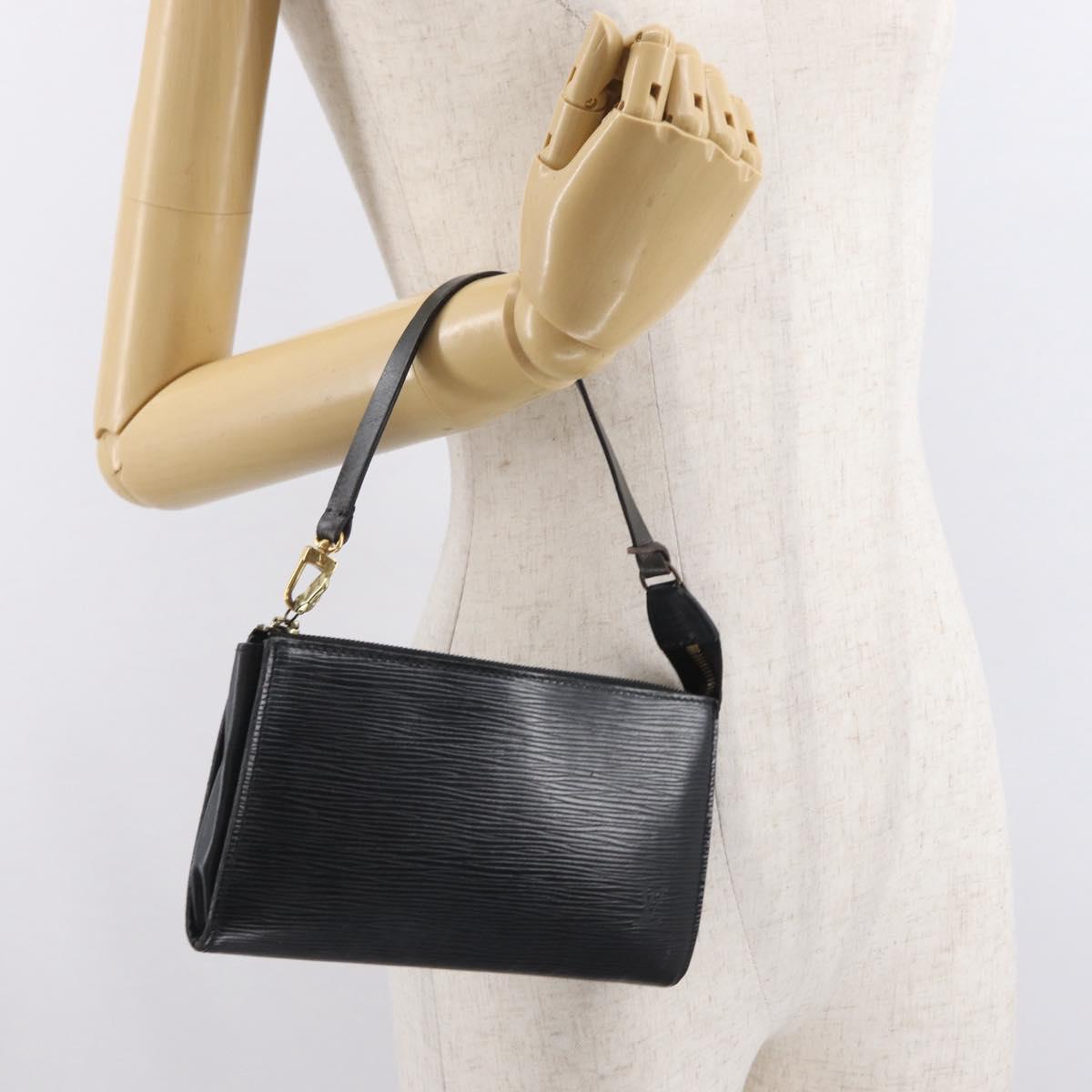LOUIS VUITTON Epi Pochette Accessoires Pouch Black M52982 LV Auth ka2071