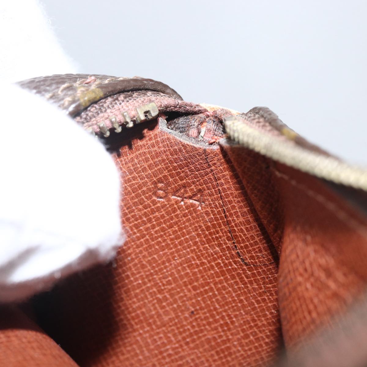 LOUIS VUITTON Monogram Etui 3 Ball de Golf Pouch M58249 LV Auth ka2112