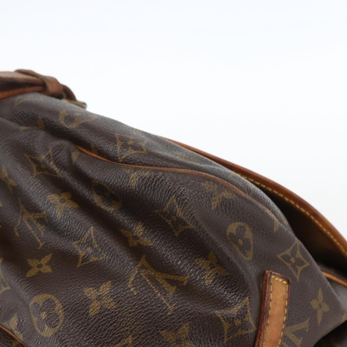 LOUIS VUITTON Monogram Saumur 35 Shoulder Bag M42254 LV Auth ka2121