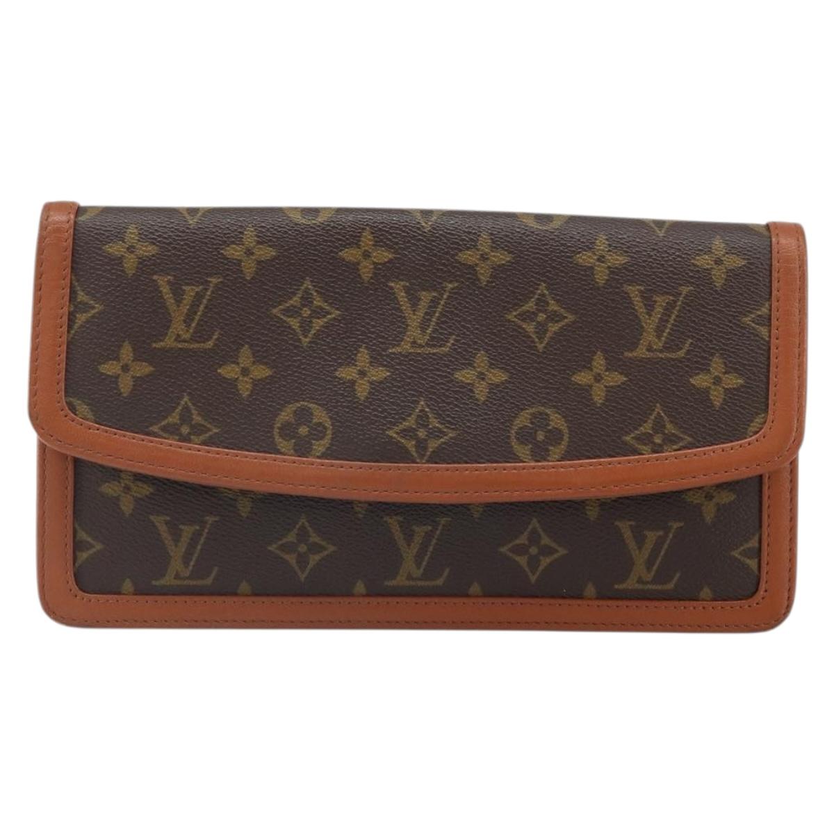 LOUIS VUITTON Monogram Pochette Dam PM Clutch Bag M51812 LV Auth ka2144