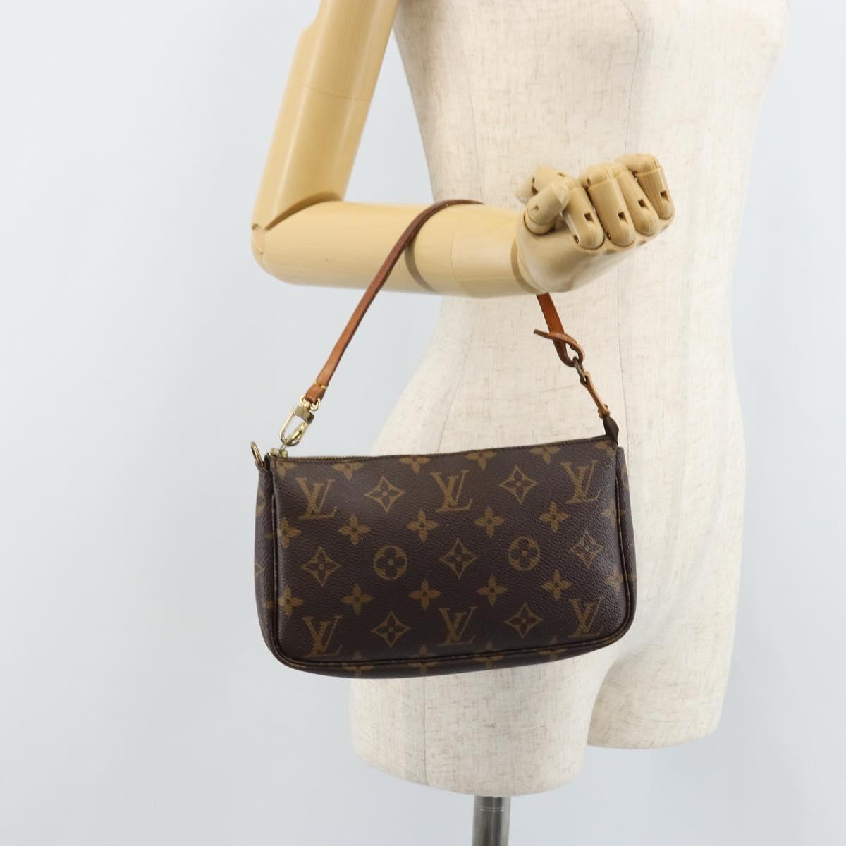 LOUIS VUITTON Monogram Pochette Accessoires Pouch M51980 LV Auth ka2173