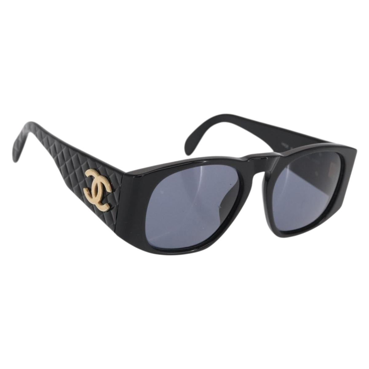 CHANEL Sunglasses plastic Black CC Auth ka2181