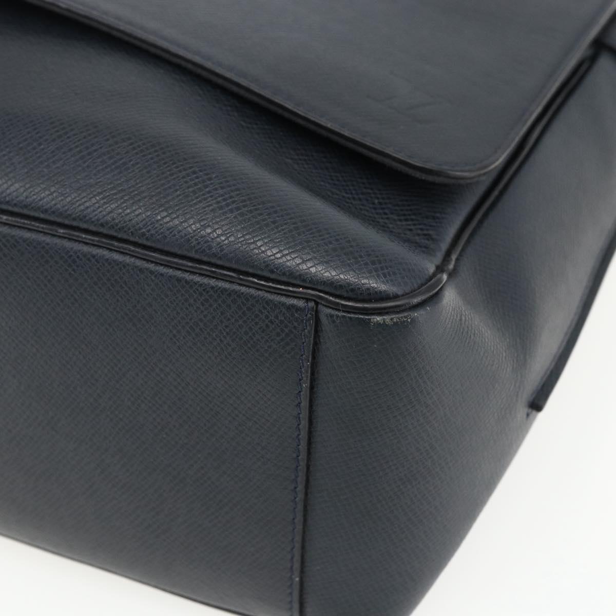 LOUIS VUITTON Taiga Roman MM Shoulder Bag Boreal M32624 LV Auth ka2186