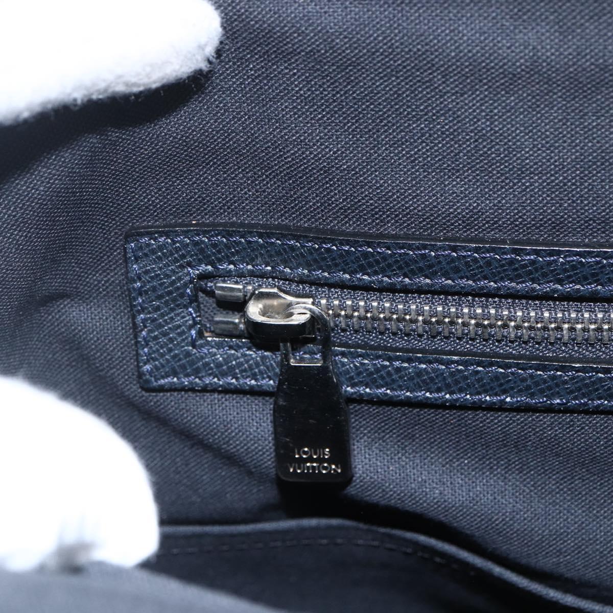 LOUIS VUITTON Taiga Roman MM Shoulder Bag Boreal M32624 LV Auth ka2186