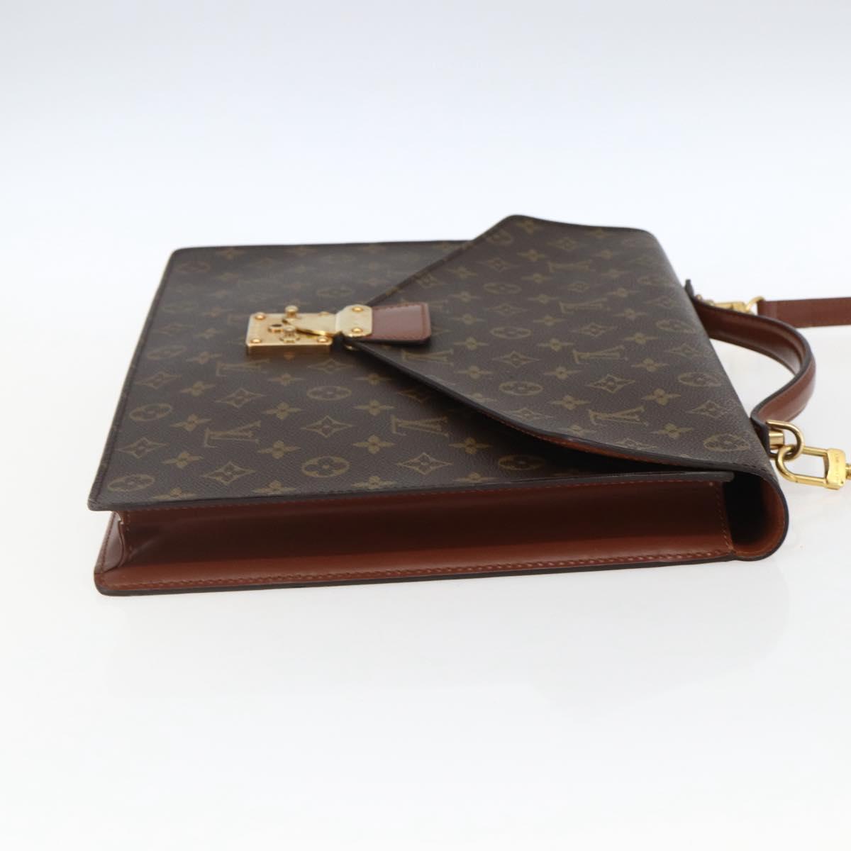 LOUIS VUITTON Monogram Porte Documents Bandouliere Bag M53338 LV Auth ka2282A
