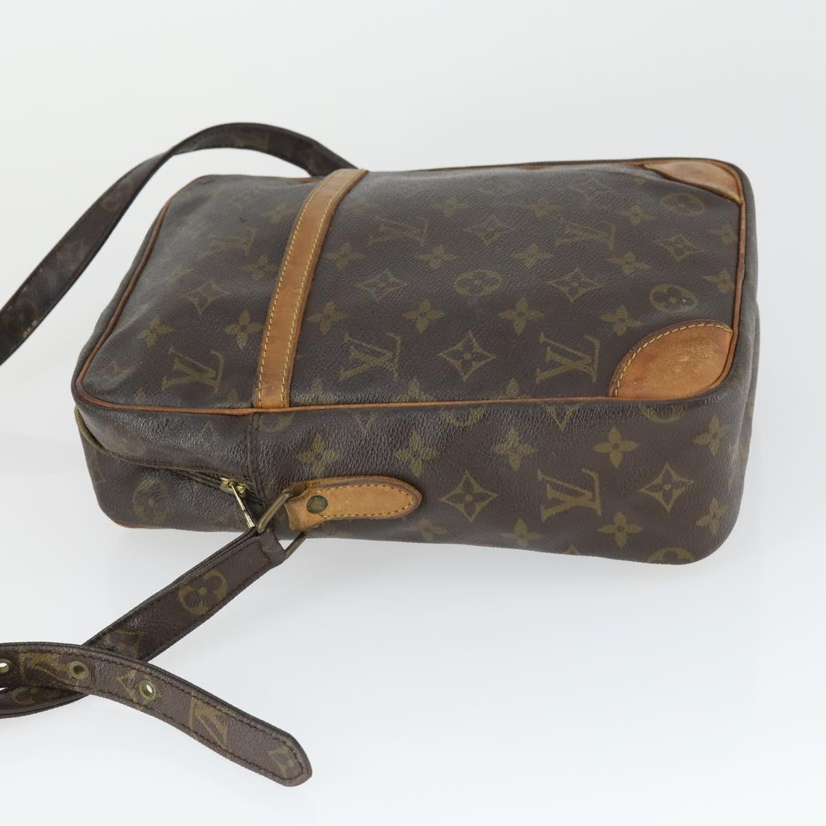 LOUIS VUITTON Monogram Danube GM Shoulder Bag M45262 LV Auth ka2416