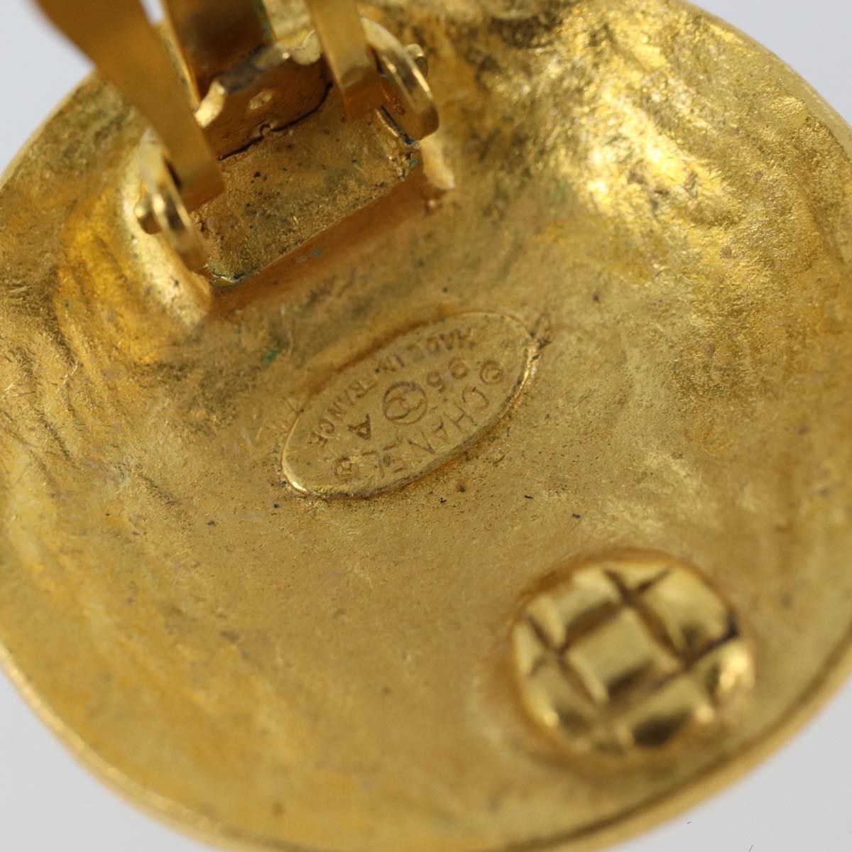 CHANEL Earring metal Gold Tone CC Auth ka2497