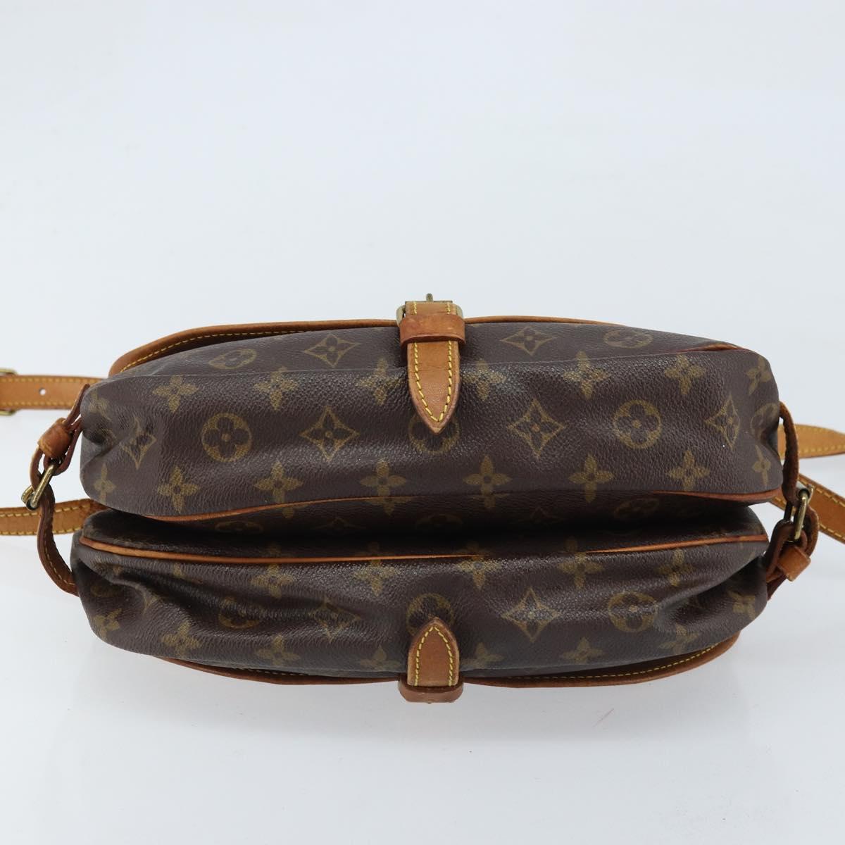 LOUIS VUITTON Monogram Saumur 30 Shoulder Bag M42256 LV Auth ka2534