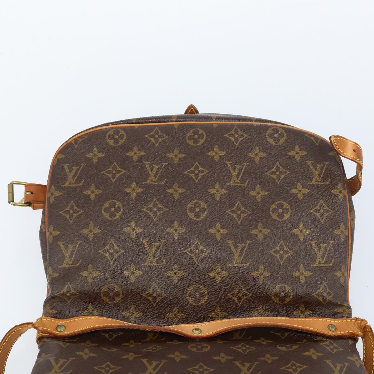 LOUIS VUITTON Monogram Saumur 30 Shoulder Bag M42256 LV Auth ka2534