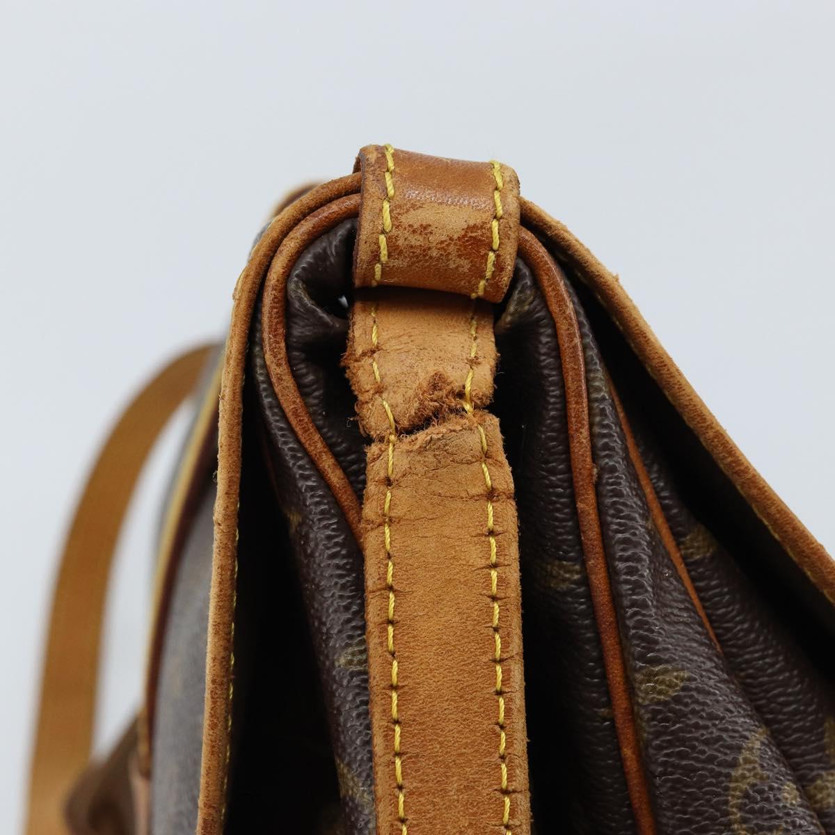 LOUIS VUITTON Monogram Saumur 30 Shoulder Bag M42256 LV Auth ka2534