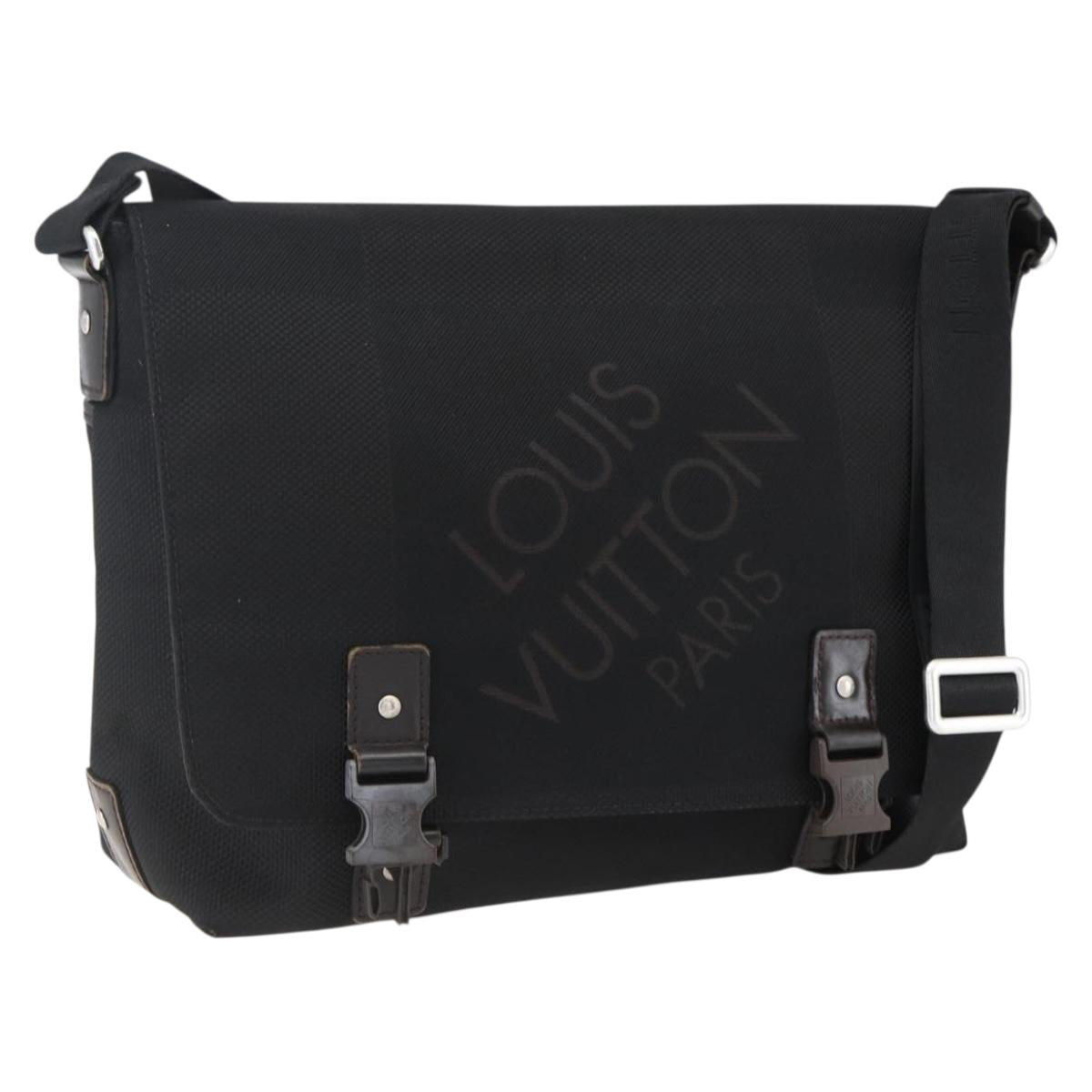 LOUIS VUITTON Damier Geant Roux Shoulder Bag Black M93079 LV Auth ka2536