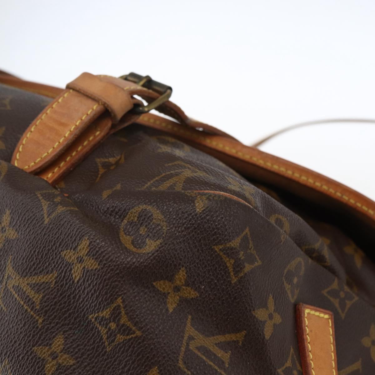 LOUIS VUITTON Monogram Saumur 43 Shoulder Bag M42252 LV Auth ka2537