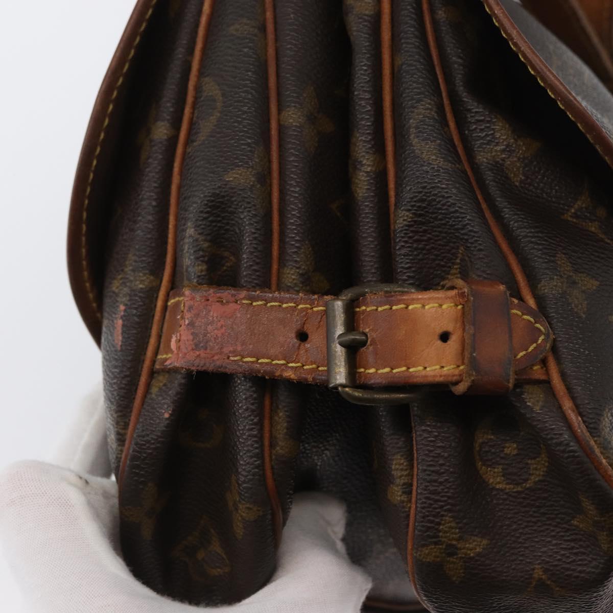 LOUIS VUITTON Monogram Saumur 30 Shoulder Bag M42256 LV Auth ka2544