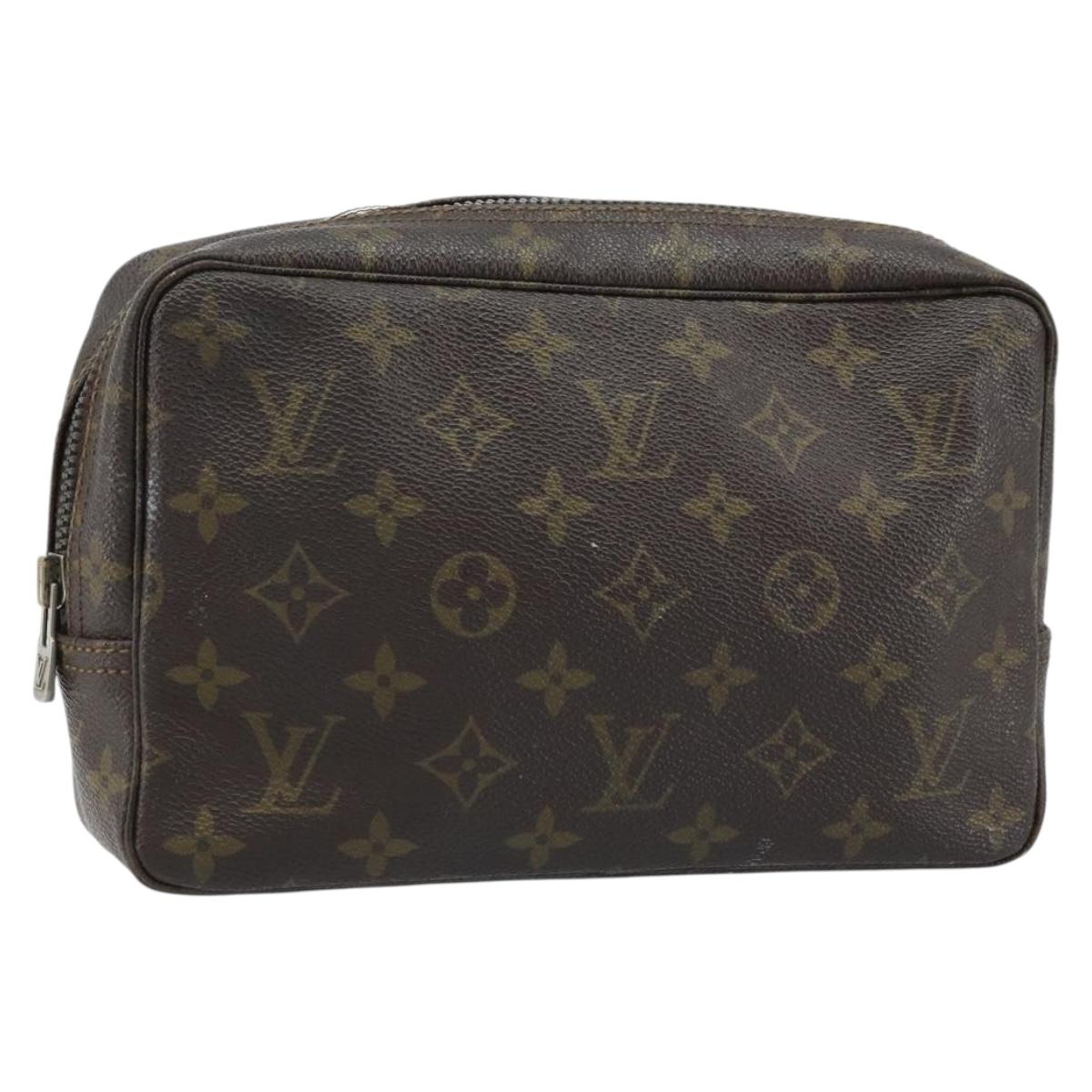 LOUIS VUITTON Monogram Trousse Toilette 23 Clutch Bag M47524 LV Auth ka2613
