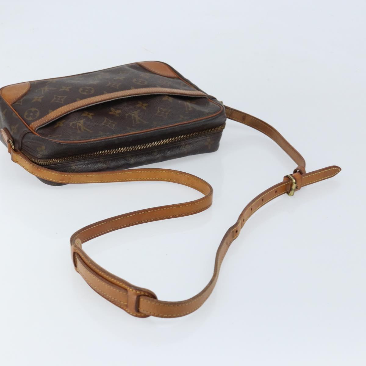 LOUIS VUITTON Monogram Trocadero 27 Shoulder Bag M51274 LV Auth ka2645