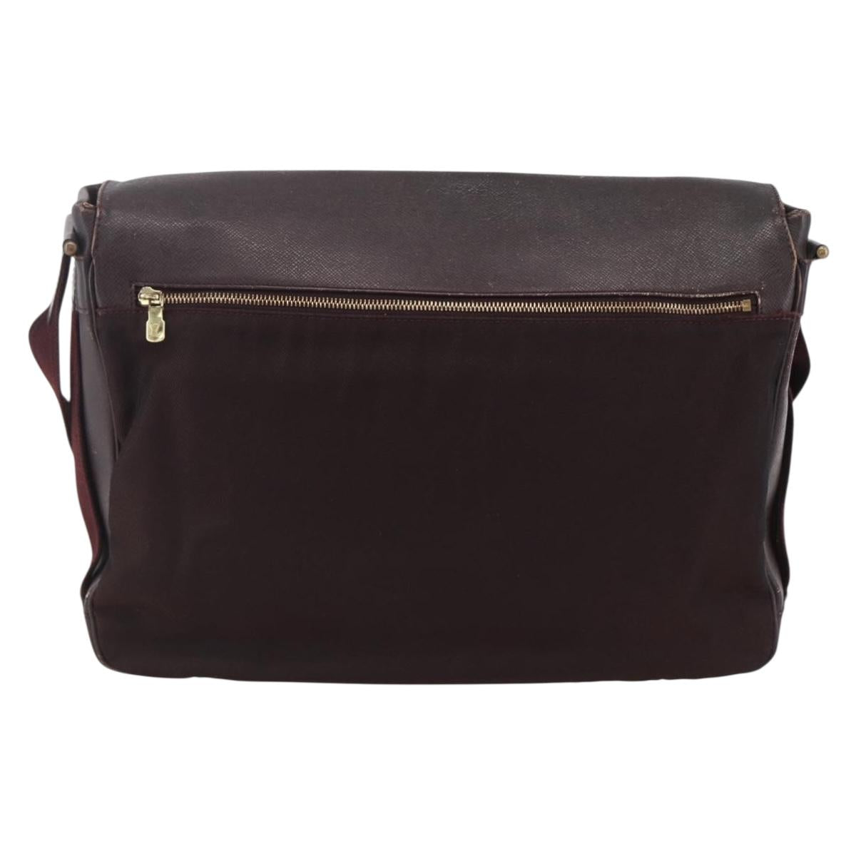 LOUIS VUITTON Taiga Delsous Shoulder Bag Acajou M30166 LV Auth ka2721