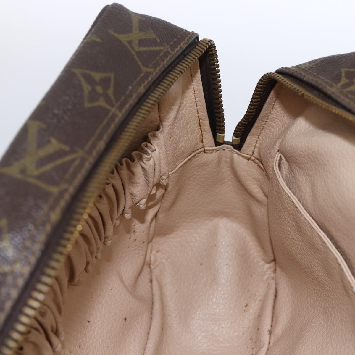 LOUIS VUITTON Monogram Trousse Toilette 28 Clutch Bag M47522 LV Auth ka2733