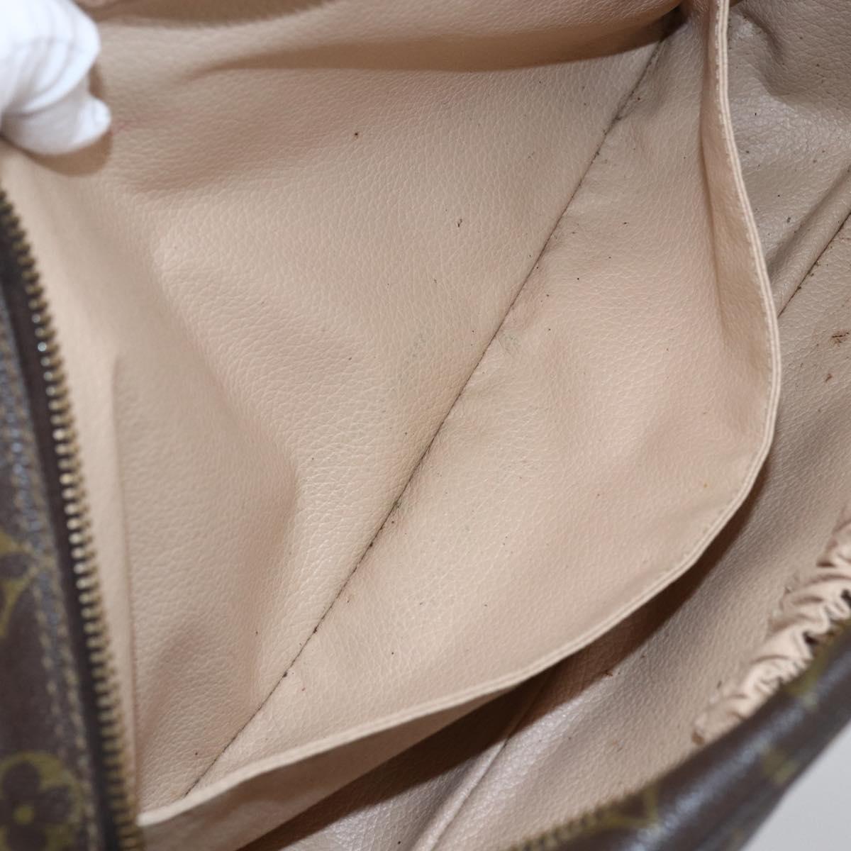 LOUIS VUITTON Monogram Trousse Toilette 28 Clutch Bag M47522 LV Auth ka2733