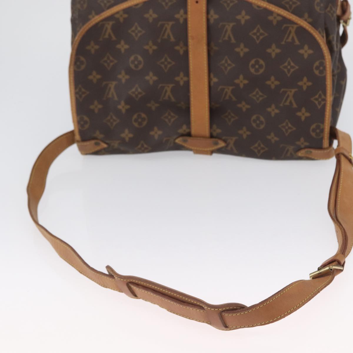 LOUIS VUITTON Monogram Saumur 35 Shoulder Bag M42254 LV Auth ka2872