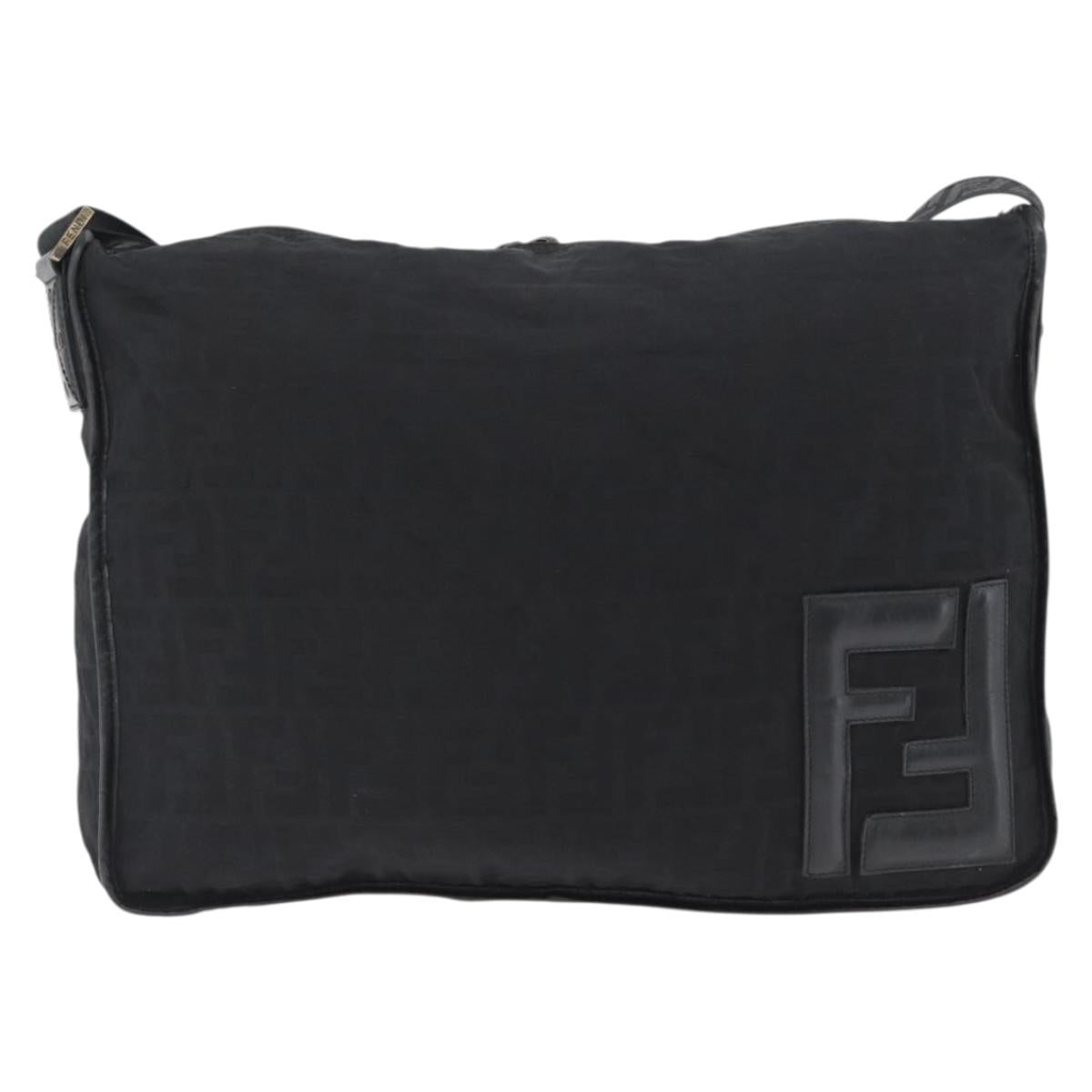 FENDI Zucca Canvas Shoulder Bag Black Auth ka2914