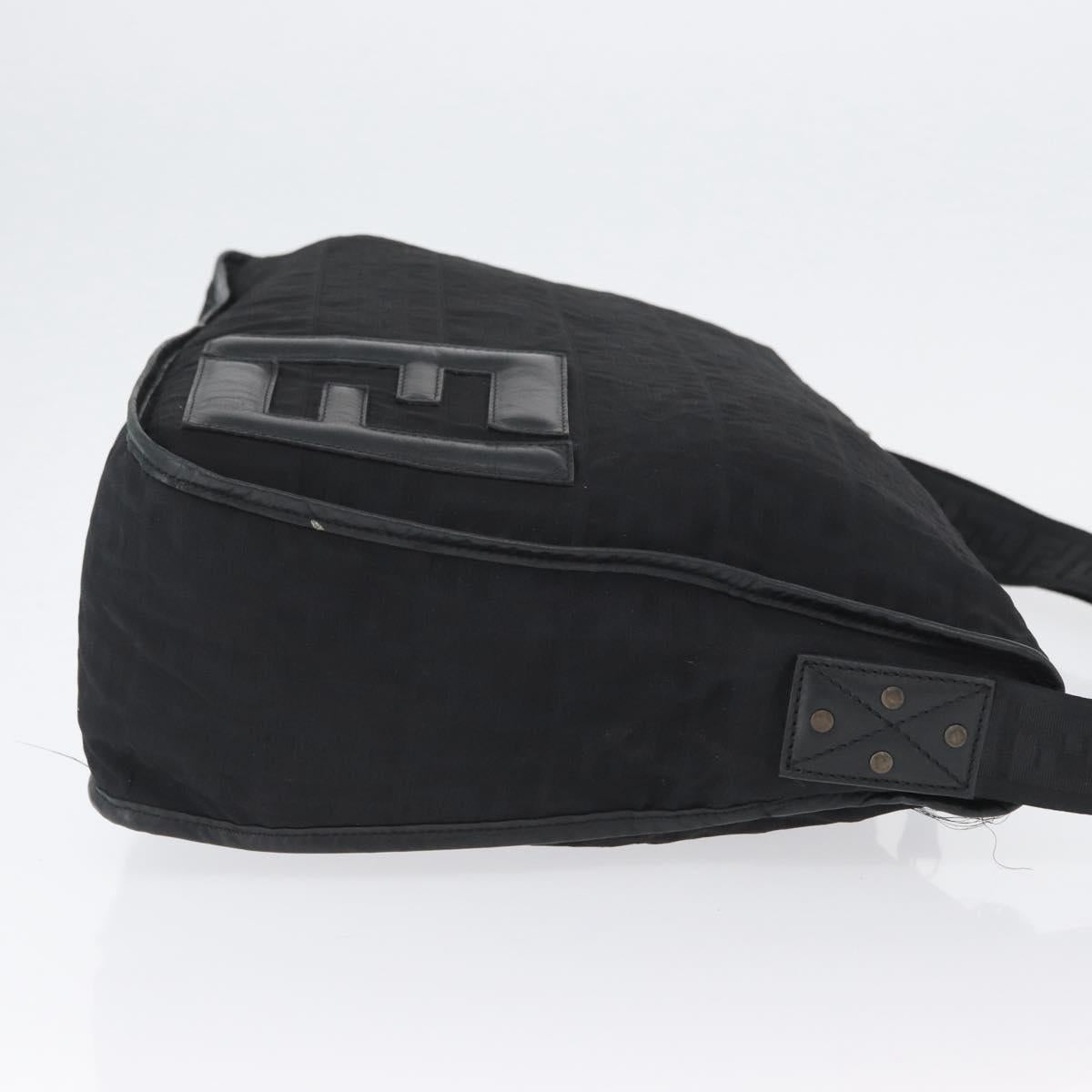 FENDI Zucca Canvas Shoulder Bag Black Auth ka2914