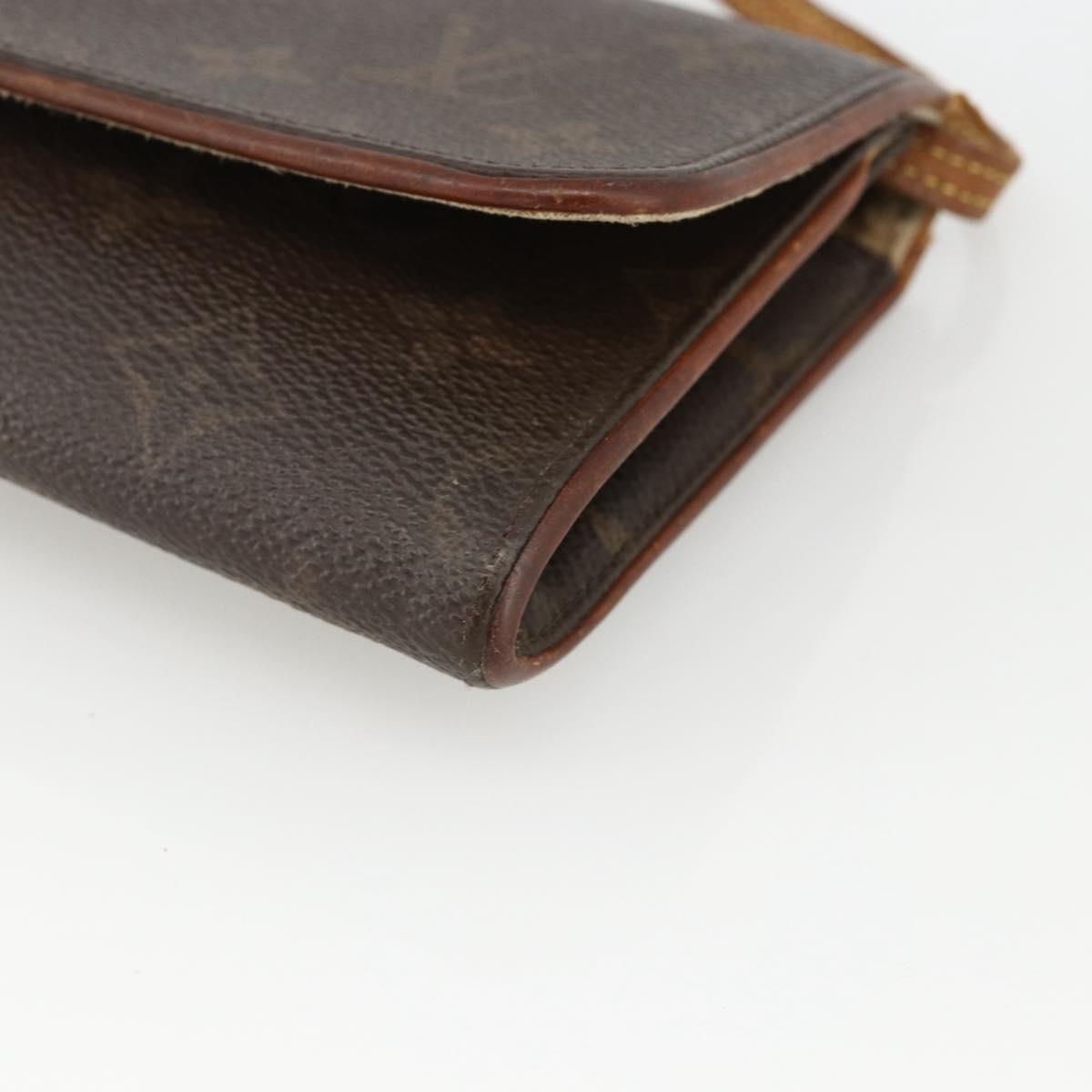 LOUIS VUITTON Monogram Pochette Twin GM Shoulder Bag M51852 LV Auth ka3039