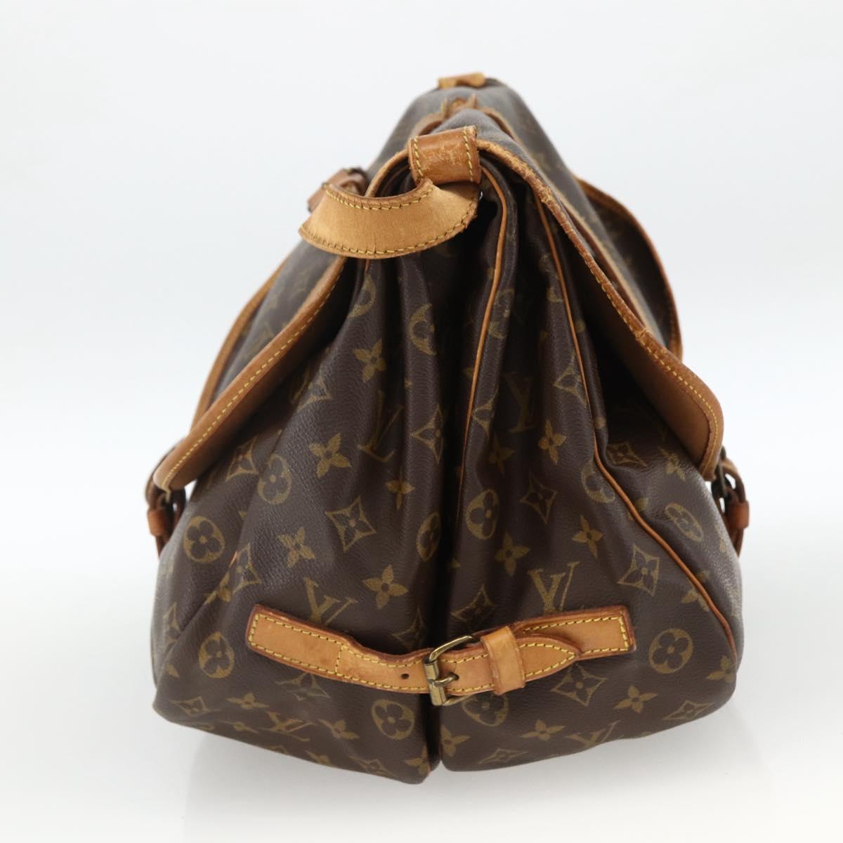 LOUIS VUITTON Monogram Saumur 35 Shoulder Bag M42254 LV Auth ka3044