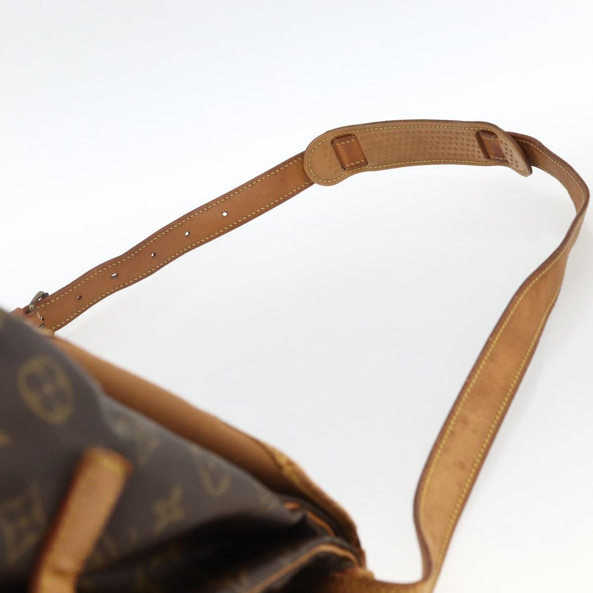 LOUIS VUITTON Monogram Saumur 35 Shoulder Bag M42254 LV Auth ka3044