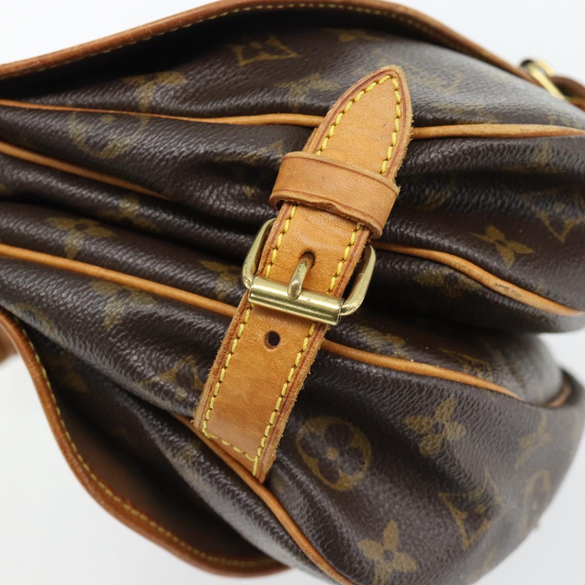 LOUIS VUITTON Monogram Saumur 30 Shoulder Bag M42256 LV Auth ka3095