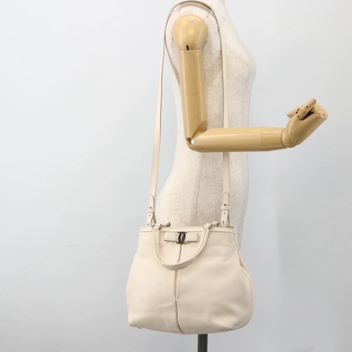 Salvatore Ferragamo Hand Bag Leather 2way White Silver Auth ka3096A