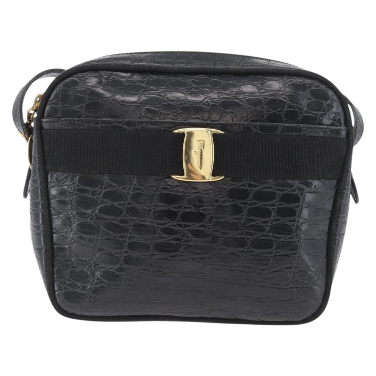 Salvatore Ferragamo Shoulder Bag Leather Black Gold Auth ka3122A